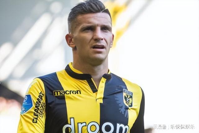 防守空档 防守空档