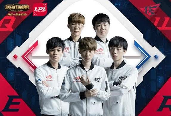 少俱乐部和 少俱乐部和